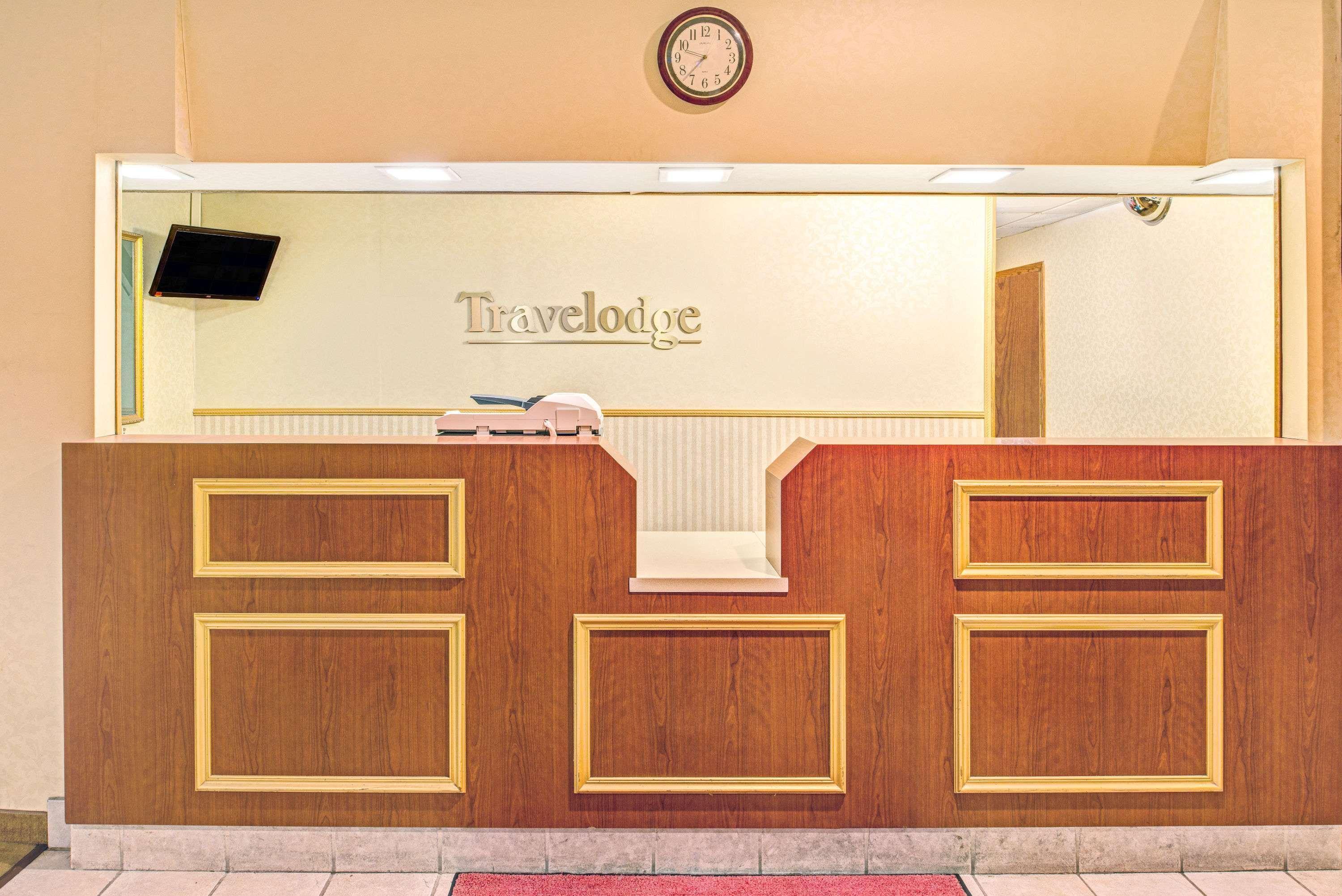 Travelodge By Wyndham Lincoln Airport I-80 מראה חיצוני תמונה